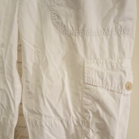 Banana Republic 💙White Cropped Cargo Pants - Picture 4 of 8